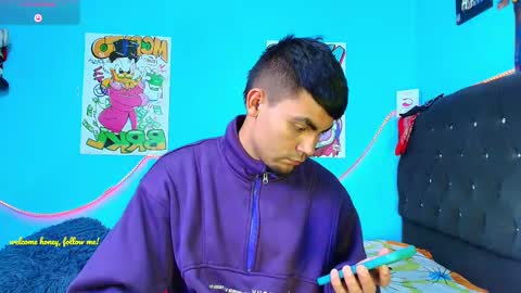 K A L I online show from February 11, 8:48 am