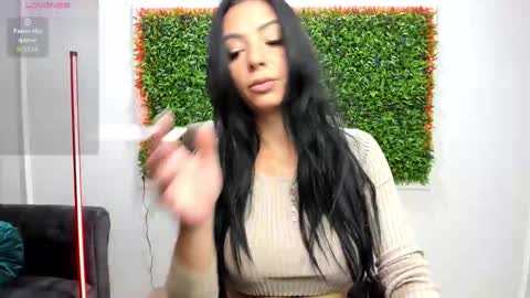 Snapshot of kally_k chatting on October 6, 3:48 am Kally online show from October 6, 3:48 am