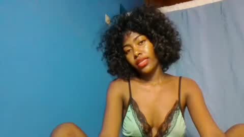 Snapshot of kalo19740341 chatting on February 16, 1:13 am kalo Marie2026 online show from February 16, 1:13 am