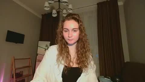 Snapshot of kalorine chatting on November 24, 5:12 pm Mellikyy online show from November 24, 5:12 pm