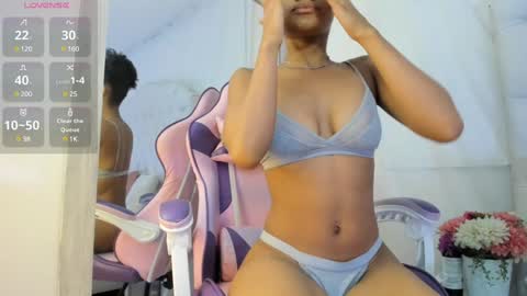    online show from December 17, 7:04 pm