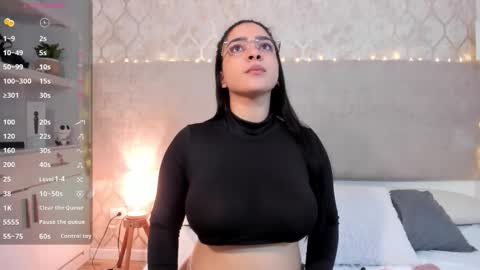 Kamila Betancourt online show from October 11, 11:53 am