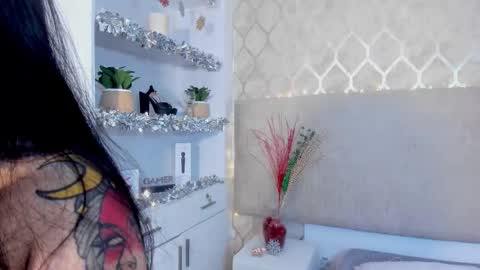 Kamila Betancourt online show from November 27, 1:13 pm