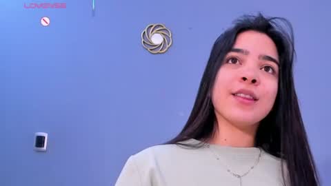Kamila Betancourt online show from June 25, 12:31 pm