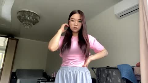 Bella online show from May 26, 11:34 pm