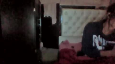 Snapshot of kamilathopsom chatting on January 4, 12:59 pm CAMILA SANTAMARIA online show from January 4, 12:59 pm