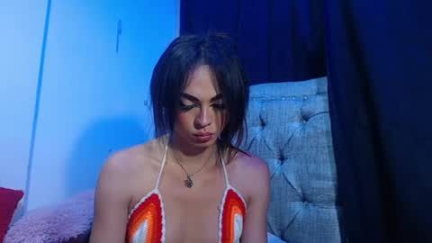 CAMILA SANTAMARIA online show from June 28, 11:55 pm