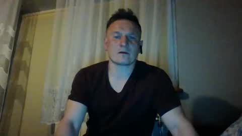 kamildemo online show from April 3, 7:45 pm