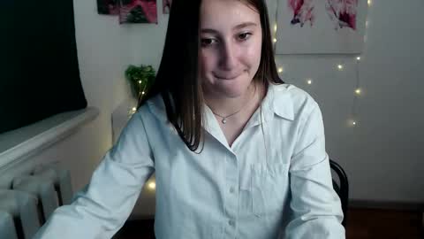 kamilla_love_ online show from October 26, 1:50 pm