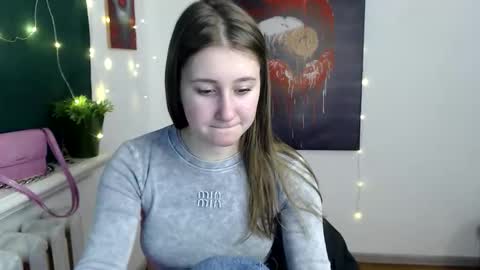 kamilla_love_ online show from January 5, 7:06 pm