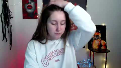 kamilla_love_ online show from March 23, 1:48 pm