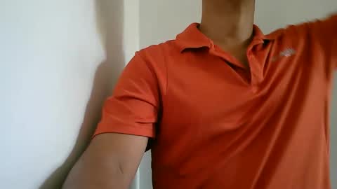 Snapshot of kamilo69_ chatting on January 16, 4:33 pm Kamilo online show from January 16, 4:33 pm