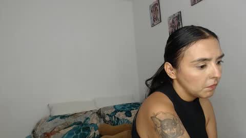 kammy   y   camila online show from February 19, 11:34 pm