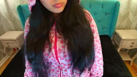 kamylabiker online show from May 23, 3:23 am