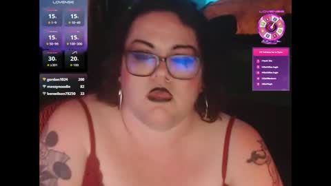 Snapshot of kandeeriot chatting on February 24, 7:39 am Kandee Riot online show from February 24, 7:39 am