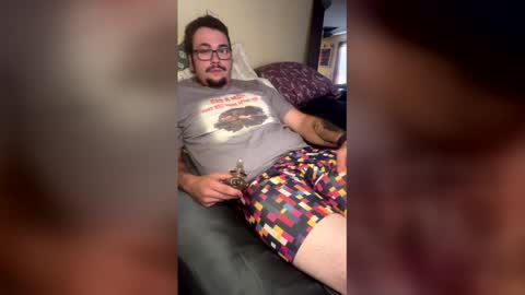 George and Mandi online show from December 21, 9:00 pm