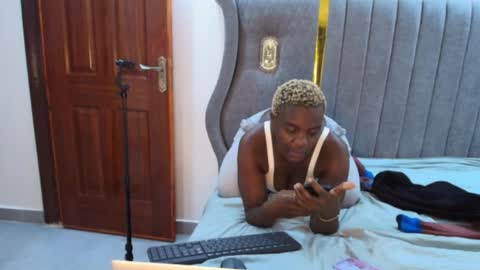 Snapshot of kandy_springs chatting on May 30, 5:10 pm kandy_springs online show from May 30, 5:10 pm