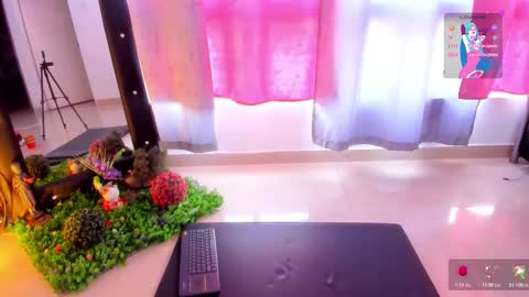hello  Im Danni online show from February 27, 1:00 pm