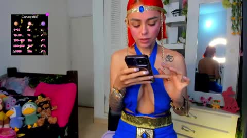 hello  Im Danni online show from May 17, 12:12 pm