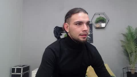 Kane online show from December 3, 10:41 pm