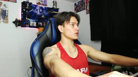 Snapshot of kanekixxxhot chatting on October 22, 3:01 pm andres online show from October 22, 3:01 pm