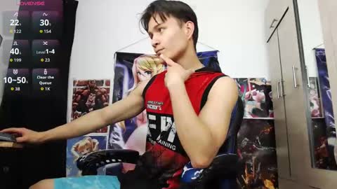 Snapshot of kanekixxxhot chatting on May 5, 12:13 pm andres online show from May 5, 12:13 pm