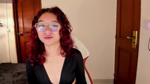 Snapshot of kanela_miller_ chatting on February 13, 12:00 pm Cami online show from February 13, 12:00 pm