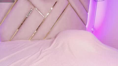 Snapshot of kanela_miller_ chatting on September 13, 12:05 pm Cami online show from September 13, 12:05 pm