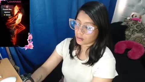Snapshot of kanroji_mitsuri_11 chatting on July 8, 12:20 pm Sanctuary online show from July 8, 12:20 pm