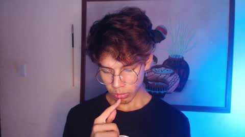 Kaori Matsui online show from November 11, 5:40 am