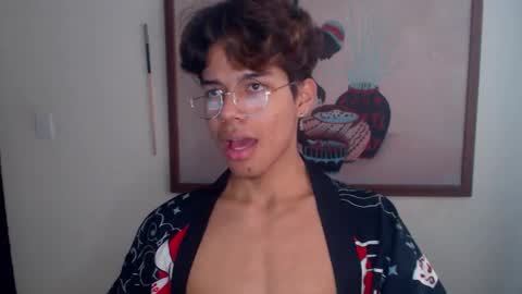 Kaori Matsui online show from November 20, 1:00 pm