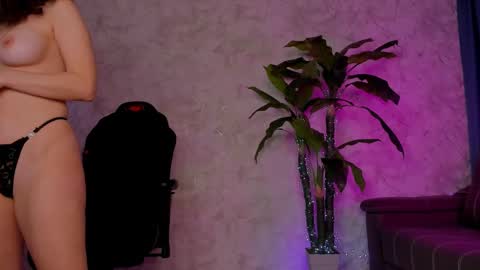 Emma online show from February 26, 4:36 am