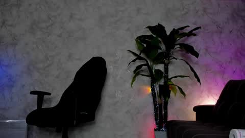 Emma online show from November 5, 4:12 am