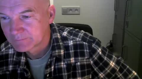 Snapshot of kapitein_rob chatting on January 13, 5:23 am Robbie online show from January 13, 5:23 am