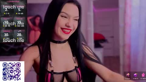 Snapshot of kara_life chatting on February 14, 7:27 am kara_life online show from February 14, 7:27 am