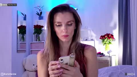 Julia online show from December 21, 8:27 pm