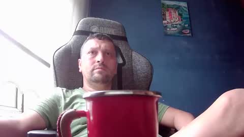 Snapshot of karasimsek54 chatting on February 8, 11:24 am karasimsek54 online show from February 8, 11:24 am