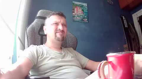 Snapshot of karasimsek54 chatting on February 14, 11:40 am karasimsek54 online show from February 14, 11:40 am