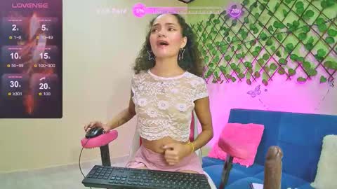 Karen  online show from September 13, 2:28 pm