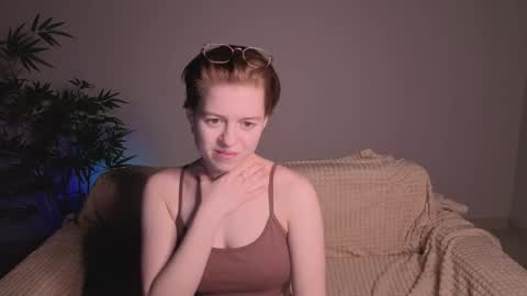 Karen online show from April 14, 2:06 am