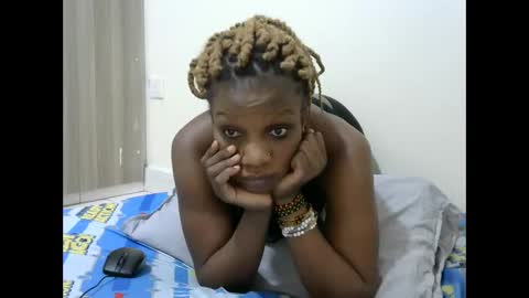 Snapshot of karenato chatting on February 1, 12:31 am karenato online show from February 1, 12:31 am