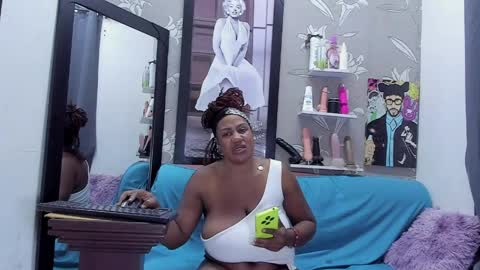 Karen online show from May 15, 11:56 pm