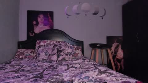 Karen online show from January 4, 5:47 pm