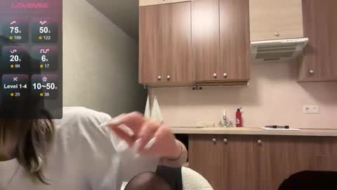 Snapshot of karensimilton chatting on January 16, 3:16 pm May online show from January 16, 3:16 pm