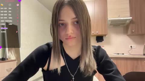 Snapshot of karensimilton chatting on February 23, 3:09 pm May online show from February 23, 3:09 pm