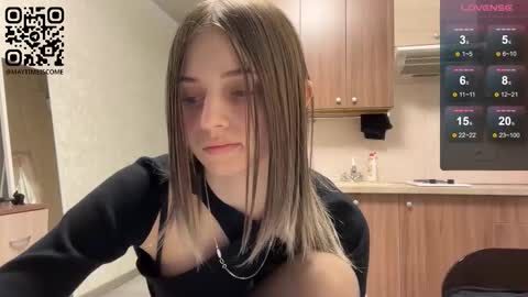 Snapshot of karensimilton chatting on February 25, 3:10 pm May online show from February 25, 3:10 pm