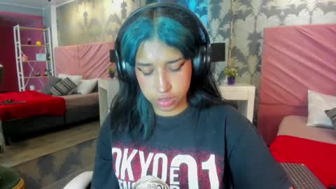 Karina online show from October 28, 7:27 pm