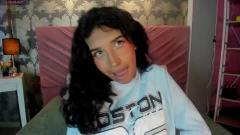 Snapshot of karin_ks chatting on February 17, 3:14 am Karina online show from February 17, 3:14 am