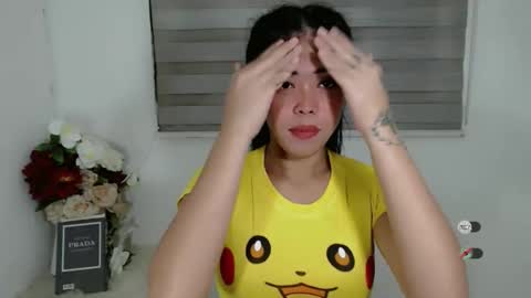 I AM BELLE online show from November 18, 9:58 am