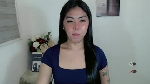 I AM BELLE online show from March 17, 10:29 am